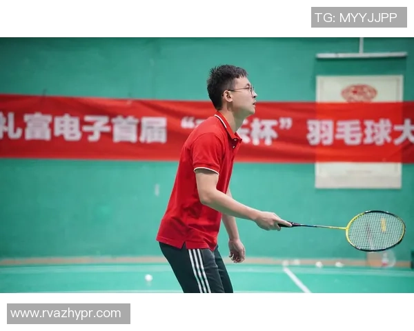 广州与北京羽毛球队赛后复盘分析比赛经验与战术策略探讨 广州与北京羽毛球队赛后复盘分析比赛经验与战术策略探讨