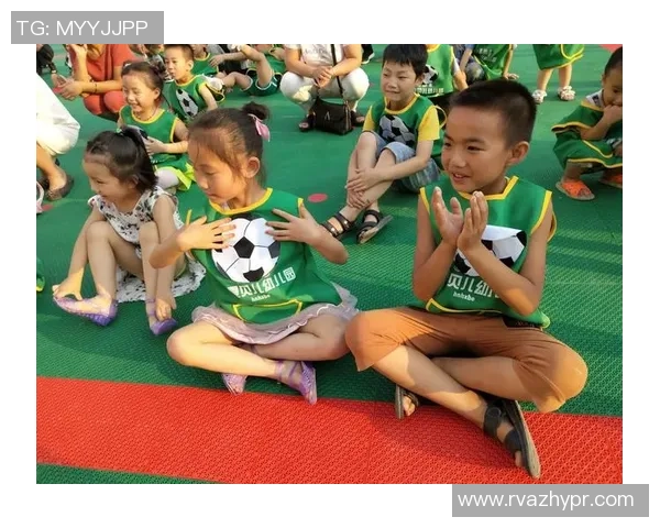 足球明星贝儿的精彩瞬间展现她的魅力与才华 足球明星贝儿的精彩瞬间展现她的魅力与才华