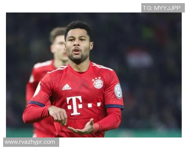 巴西足球传奇白人明星的辉煌历程与成就探秘 巴西足球传奇白人明星的辉煌历程与成就探秘